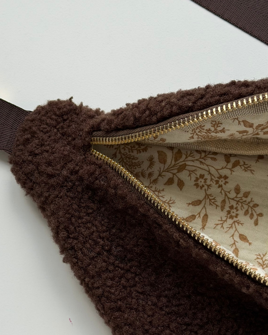 Delulu Bag | Teddy Brown